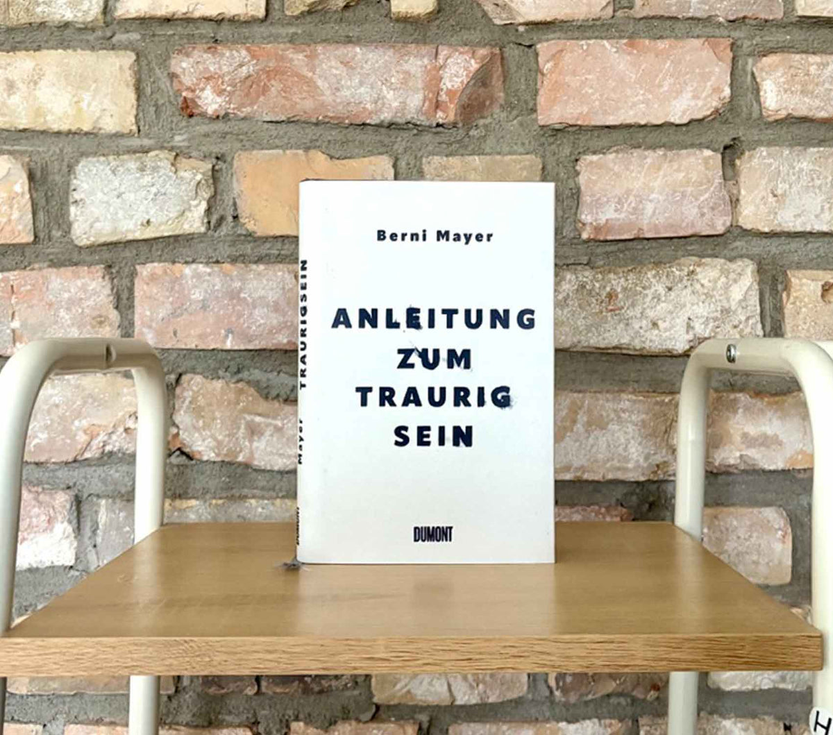 Caro liest laut: Anleitung zum Traurigsein von Berni Mayer - Vergiss Mein Nie