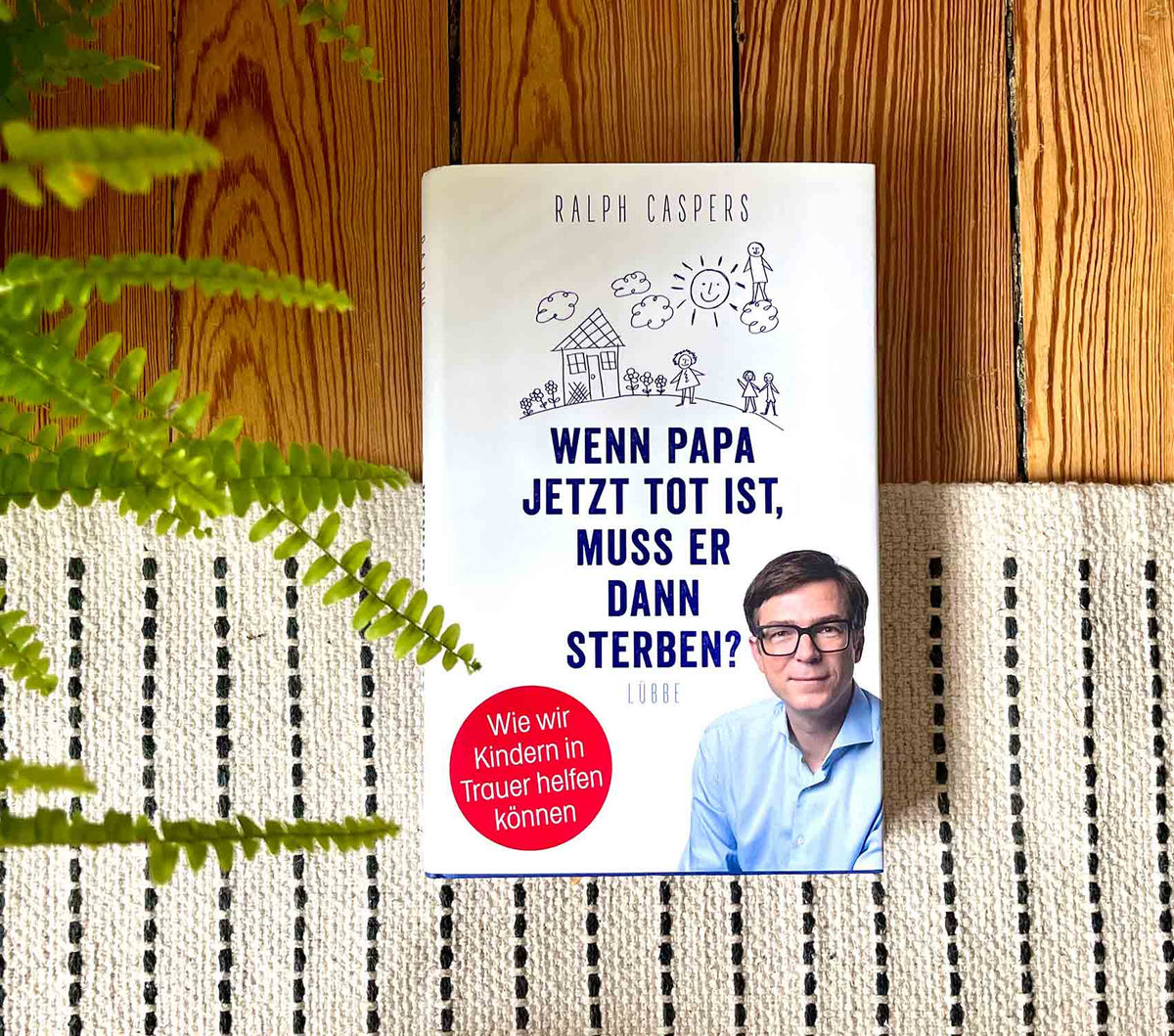 Caro liest laut: Wenn Papa jetzt tot ist, muss er dann sterben? - Vergiss Mein Nie